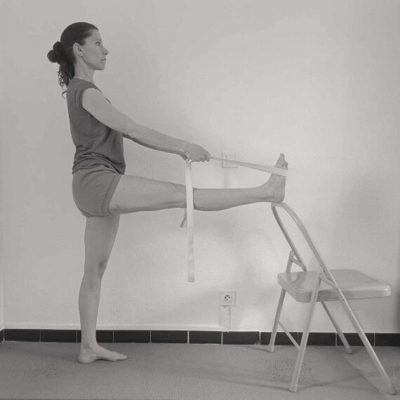 Utthita hasta padangusthasana